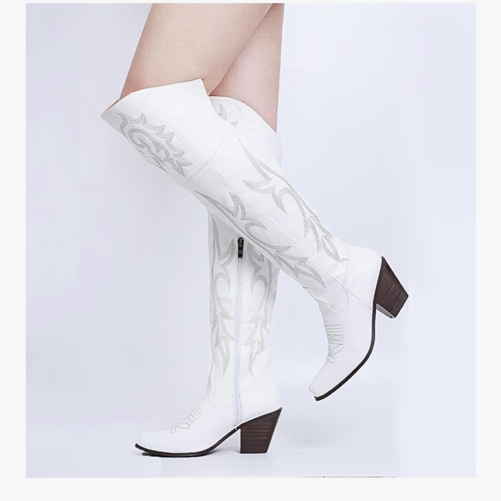 Elegant White Knee-High Boots